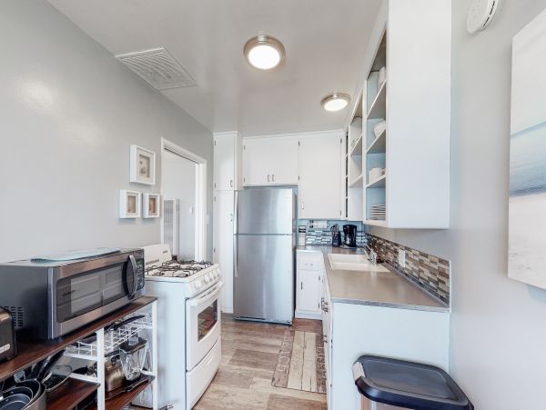 San Diego Beach Communities North Home 1028455