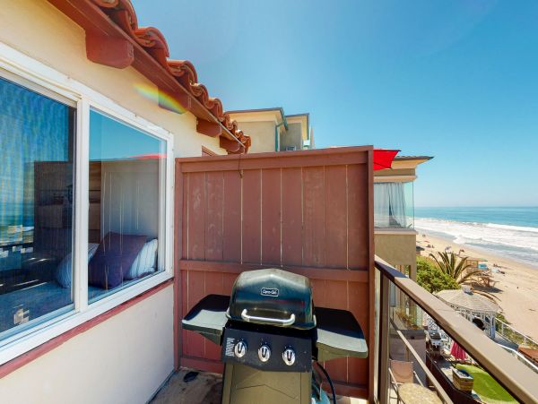 San Diego Beach Communities North Home 1028455