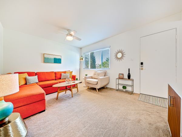 San Diego Beach Communities North Home 1028457