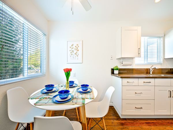 San Diego Beach Communities North Home 1028457