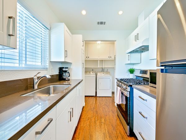 San Diego Beach Communities North Home 1028457