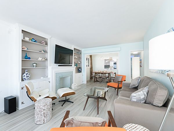 San Diego Beach Communities North Home 1028458