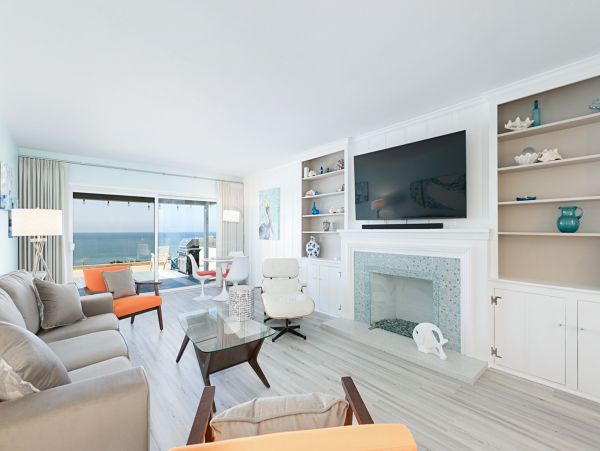 San Diego Beach Communities North Home 1028458