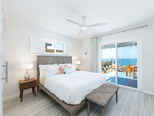 San Diego Beach Communities North Home 1028458