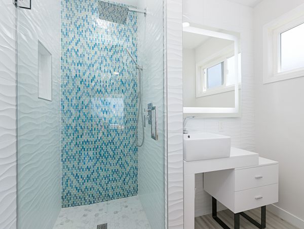 San Diego Beach Communities North Home 1028458