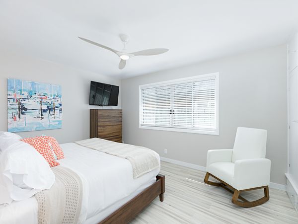 San Diego Beach Communities North Home 1028458
