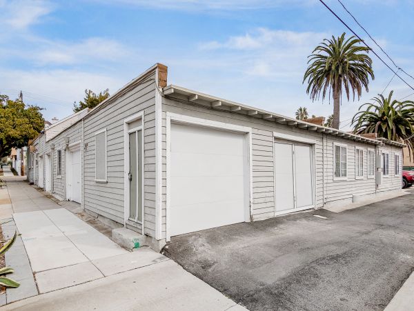 San Diego Beach Communities North Home 1028459