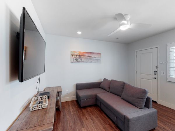 San Diego Beach Communities North Home 1028461