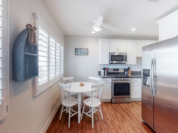 San Diego Beach Communities North Home 1028461