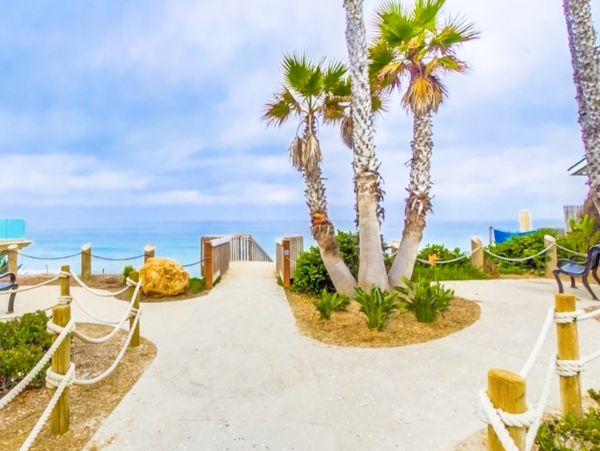 San Diego Beach Communities North Home 1028463