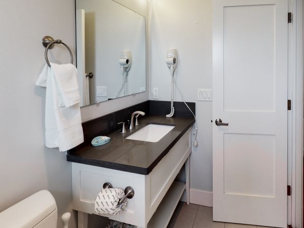 San Diego Beach Communities North Home 1028466