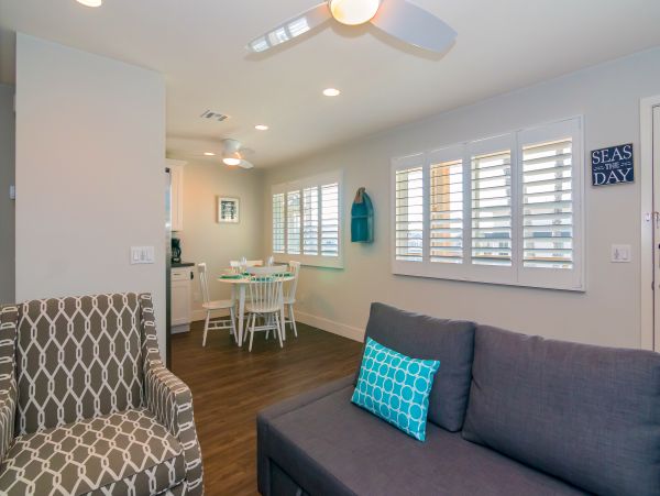 San Diego Beach Communities North Home 1028468