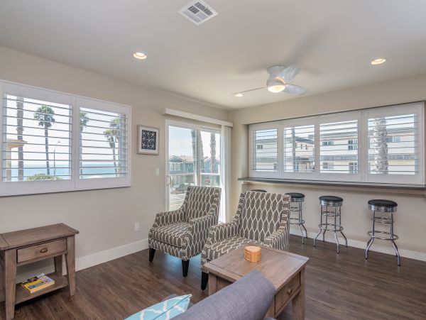San Diego Beach Communities North Home 1028468