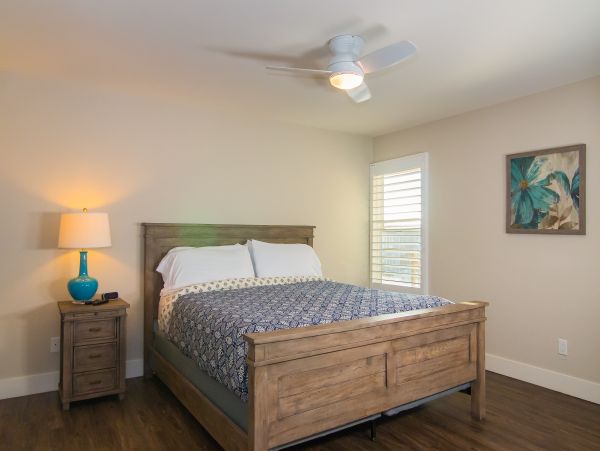 San Diego Beach Communities North Home 1028468