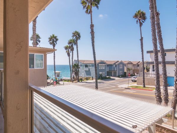 San Diego Beach Communities North Home 1028468