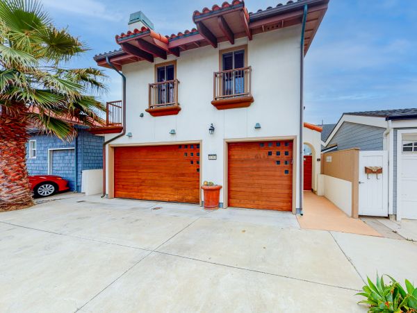San Diego Beach Communities North Home 1028470