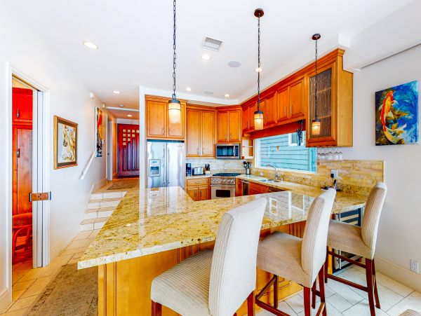 San Diego Beach Communities North Home 1028471