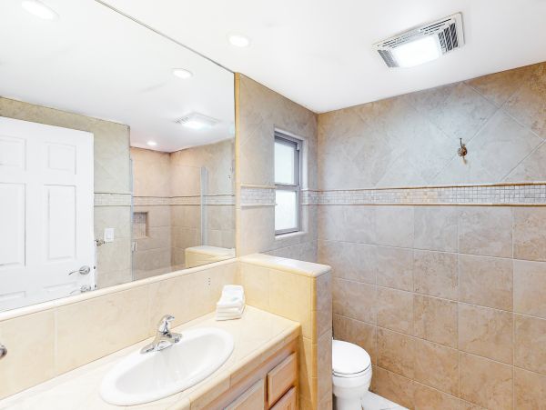 San Diego Beach Communities North Home 1028471