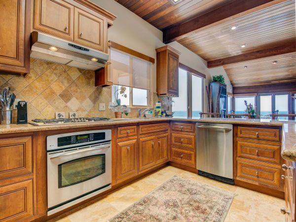 San Diego Beach Communities North Home 1028472