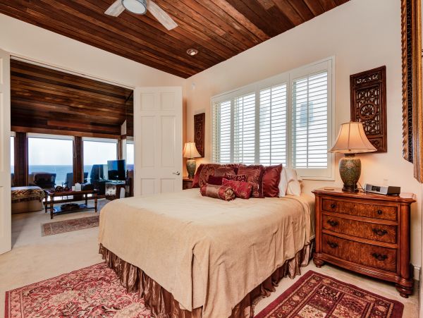 San Diego Beach Communities North Home 1028472