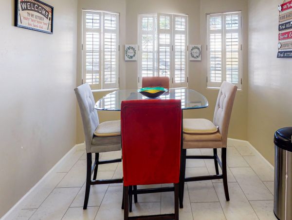 San Diego Beach Communities North Home 1028473