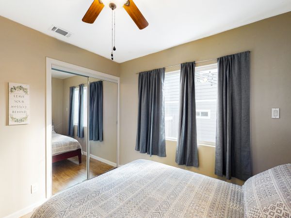 San Diego Beach Communities North Home 1028473