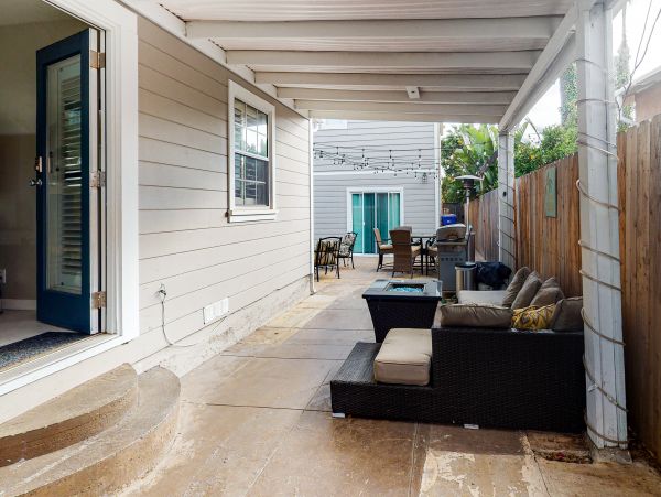 San Diego Beach Communities North Home 1028473