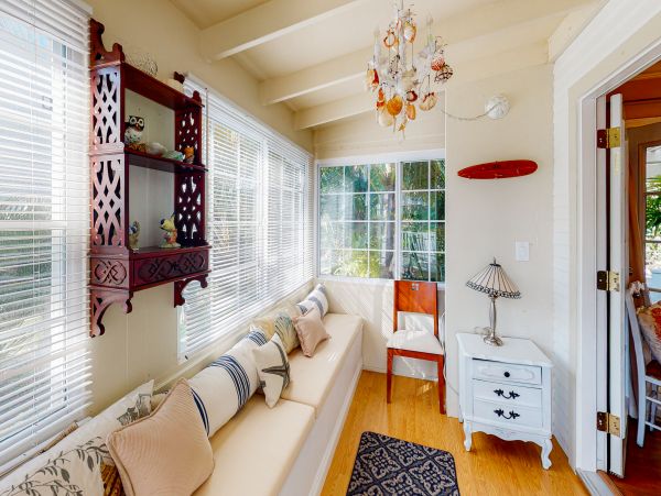San Diego Beach Communities North Home 1028474