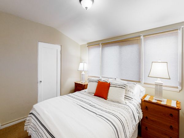 San Diego Beach Communities North Home 1028475