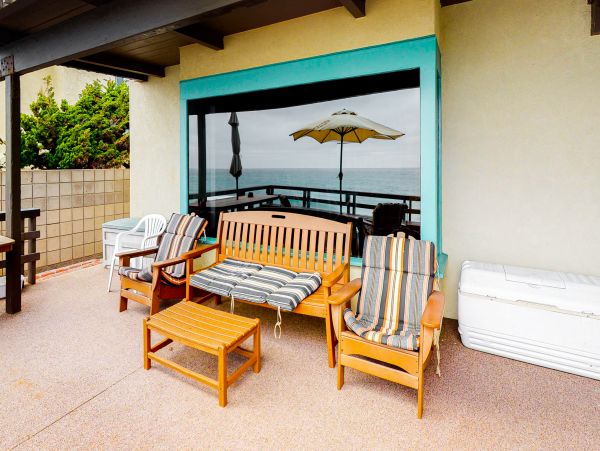San Diego Beach Communities North Home 1028475
