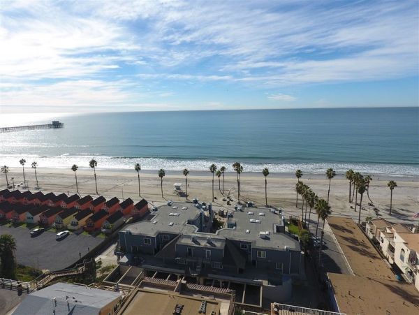 San Diego Beach Communities North Home 1028476