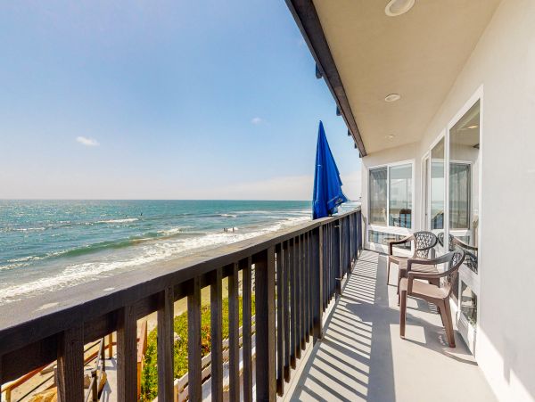 San Diego Beach Communities North Home 1028478