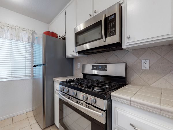 San Diego Beach Communities North Home 1028480