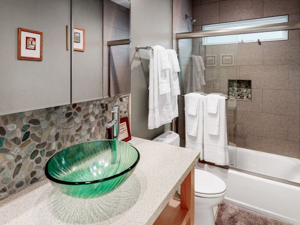 San Diego Beach Communities North Home 1028483