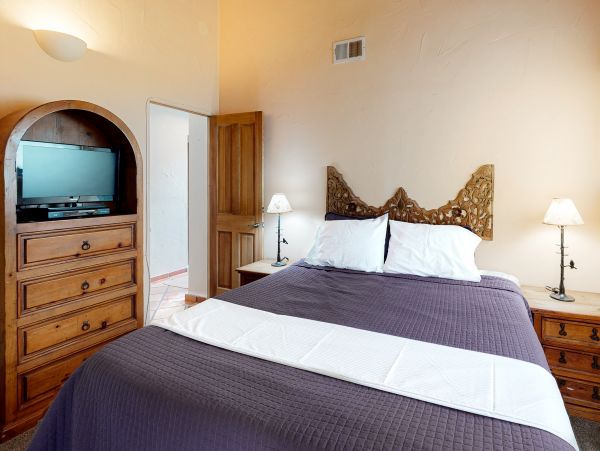 San Diego Beach Communities North Home 1028484