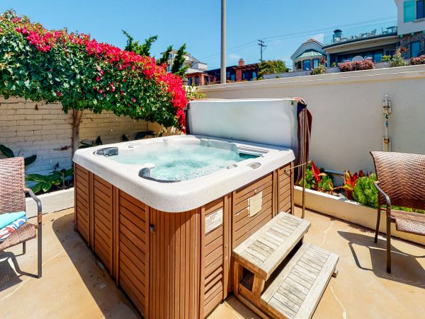 San Diego Beach Communities North Home 1028486