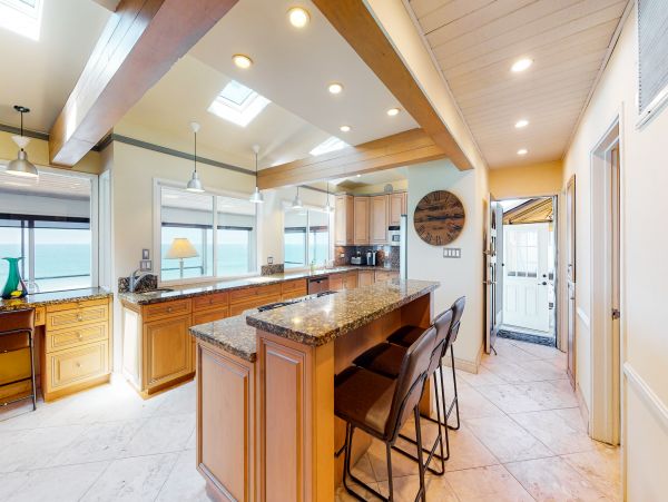 San Diego Beach Communities North Home 1028486