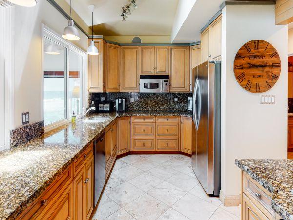 San Diego Beach Communities North Home 1028486