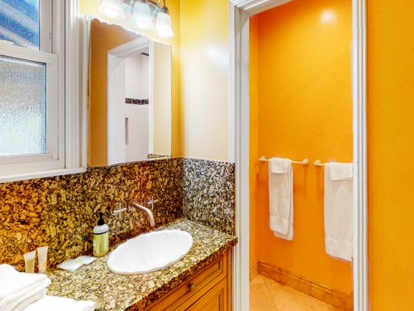San Diego Beach Communities North Home 1028486