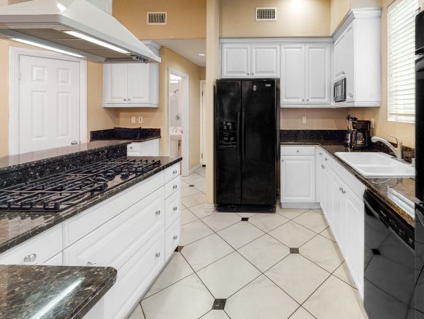 San Diego Beach Communities North Home 1028487