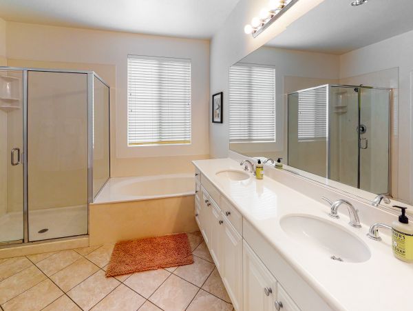 San Diego Beach Communities North Home 1028487
