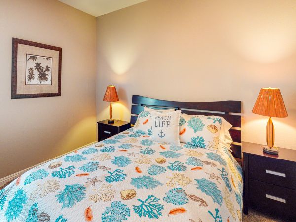 San Diego Beach Communities North Home 1028487