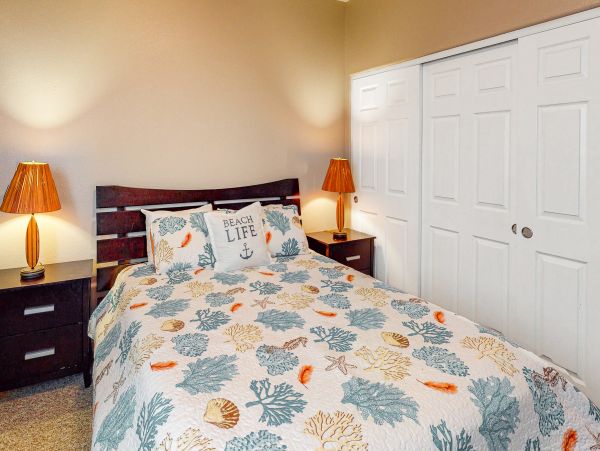 San Diego Beach Communities North Home 1028487