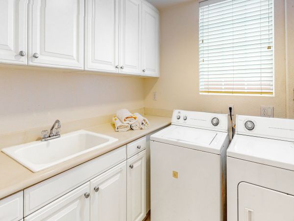 San Diego Beach Communities North Home 1028487