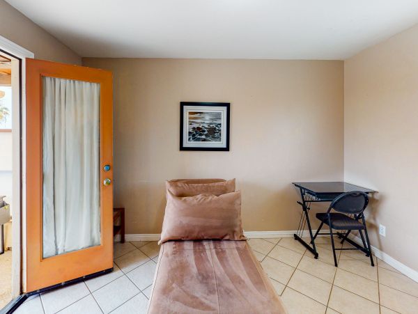San Diego Beach Communities North Home 1028487