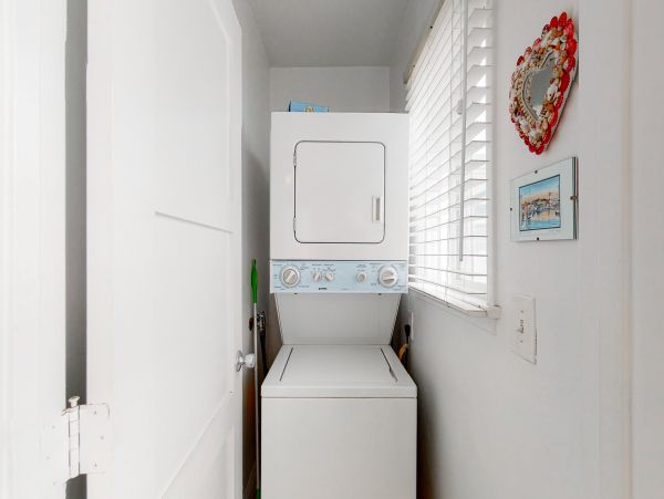 San Diego Beach Communities North Home 1028488
