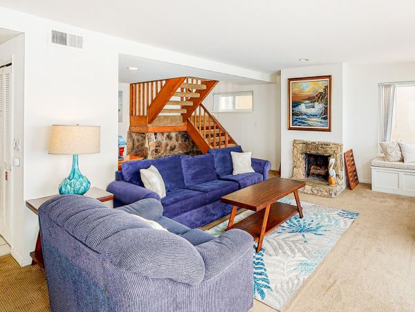 San Diego Beach Communities North Home 1028490