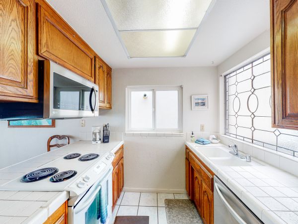 San Diego Beach Communities North Home 1028490