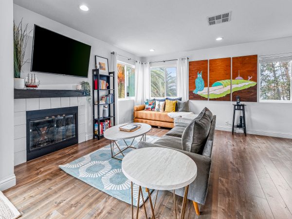 San Diego Beach Communities North Home 1028491