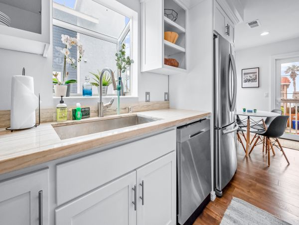 San Diego Beach Communities North Home 1028491